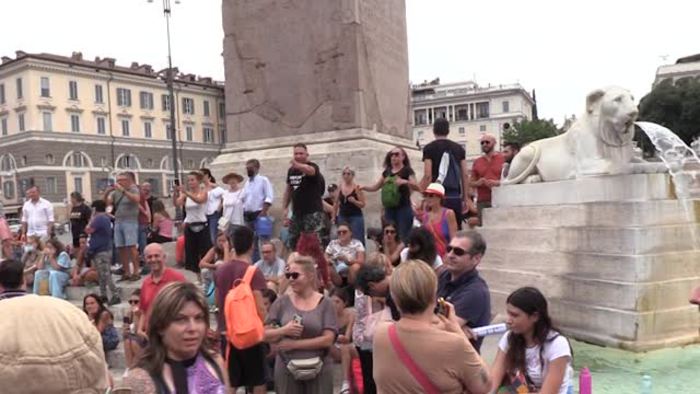 “Porteremo 50mila persone in piazza” dissero pacatamente quelli di “Io Apro”… Cinquantamila