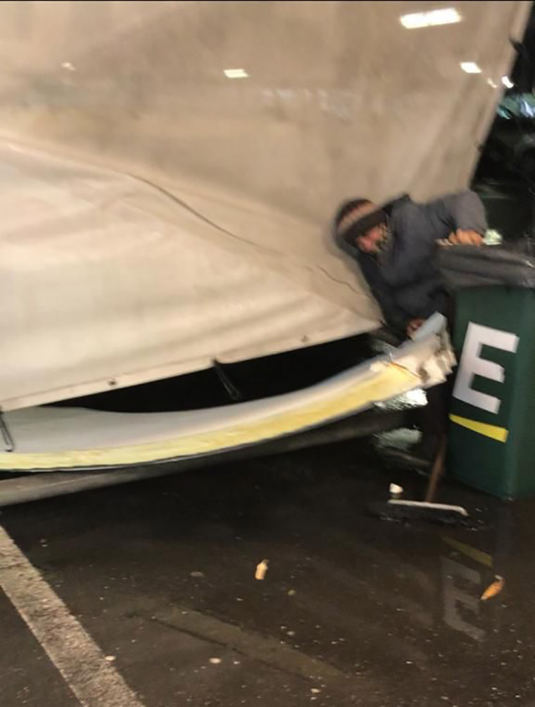 Videonotizia. A Catania una tromba d’aria scoperchia parte dell’aeroporto