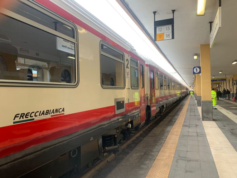 Videonotizia. Catania. La Sicilia ha il suo Freccia Bianca. Primo viaggio il 14 novembre