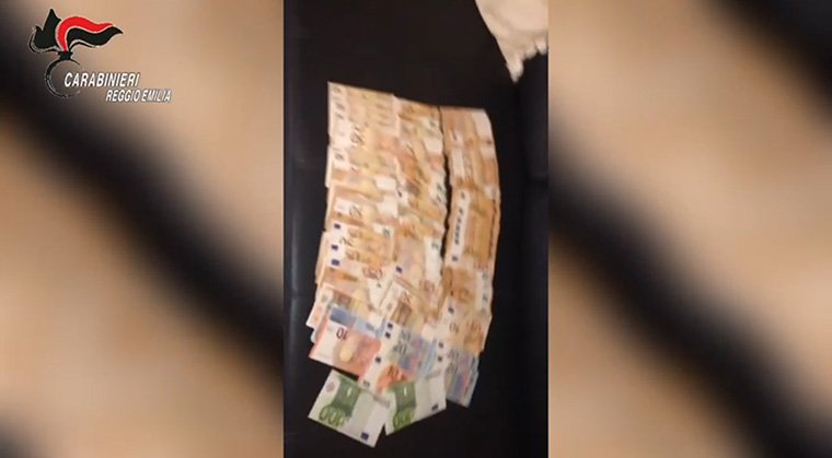 Videonotizia. Operazione “Affari Musicali” dei Carabinieri di Reggio Emilia nelle province di Reggio Emilia, Lodi e Napoli