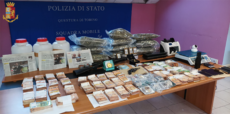 Videonotizia. Due arrestati a Torino dalla Polizia di Stato