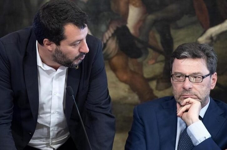 La Lega che discrimina si astiene contro Draghi che accusa di discriminare i bambini