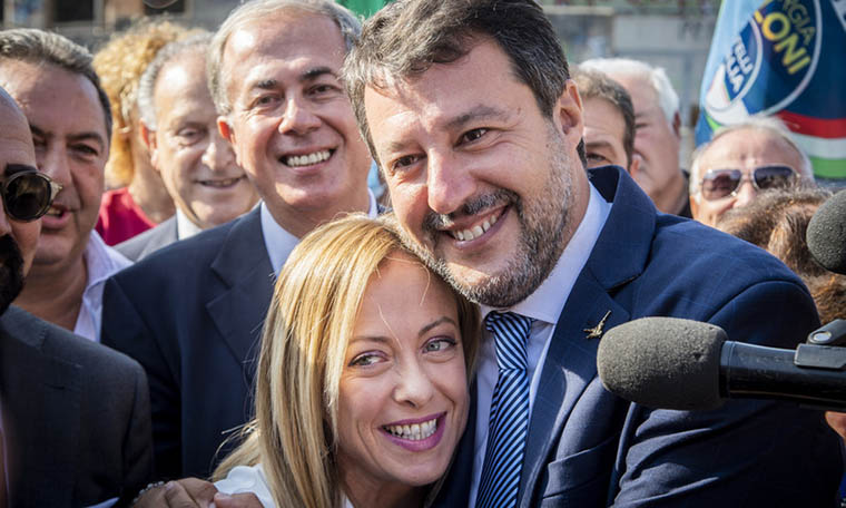 Salvini dà il primo altolà a Meloni e blocca la legge che protegge le donne e che lui definisce “Questa sorta di consenso preliminare”