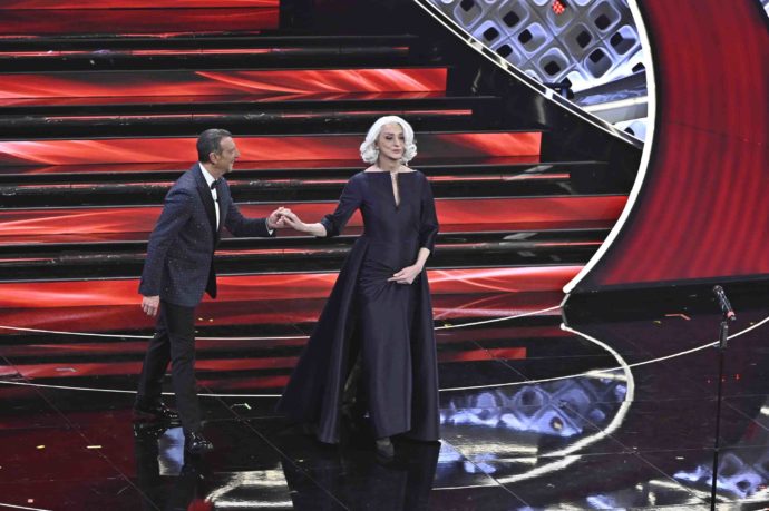 Drusilla Foer, Iva Zanicchi e quanto sarebbe bello riderci su quando c’è da riderci su