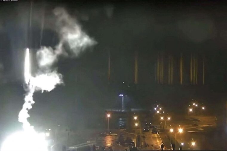 Videonotizia. Attacco alla maggiore centrale nucleare d’Europa. La voce dei testimoni