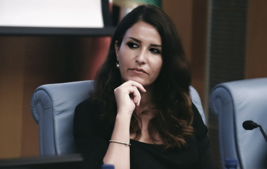 “Lo stato di emergenza potrebbe legittimare la proroga delle Camere”. Lo scrive Lorenza Morello presidente nazionale APM