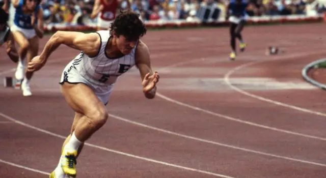 Avanzano i leoni da tastiera contro la massa muscolare “del trans” nello sport… L’importante è scatenare una guerra al giorno