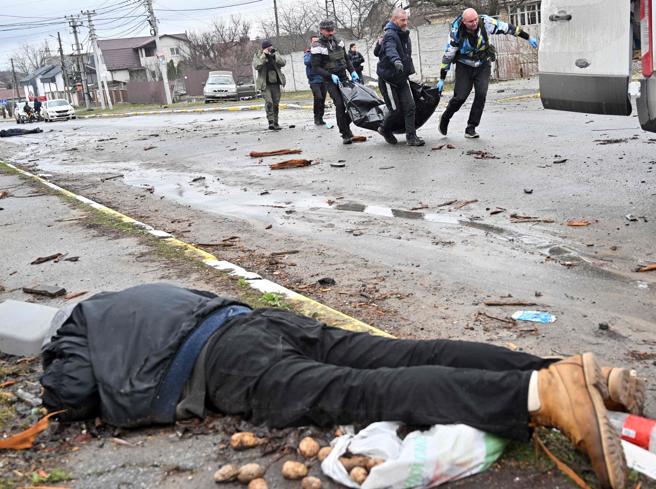 L’eurodeputata ex leghista Donato: “Verificare la veridicità dell’eccidio di Bucha”