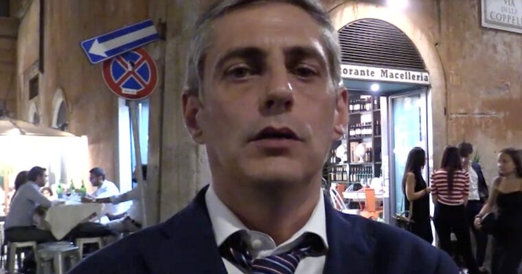 Quel che resta del M5S si affida a quel che resta del Sen. Airola (e ai “Tradimento!” di Di Battista)