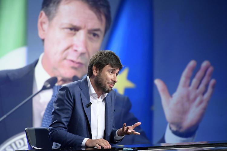 Conte il Veggente: “Alle prossime elezioni il M5s andrà solo e sarà il terzo incomodo”