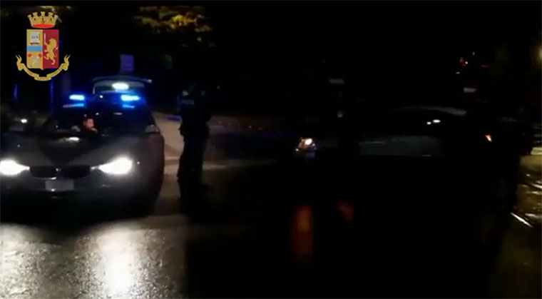 La Polizia di Stato arresta due persone e Torino. L’accusa è estorsione