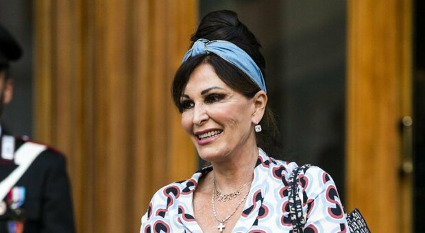 Visibilia, Santanchè: “Falso che io sia indagata, pronta a querelare”