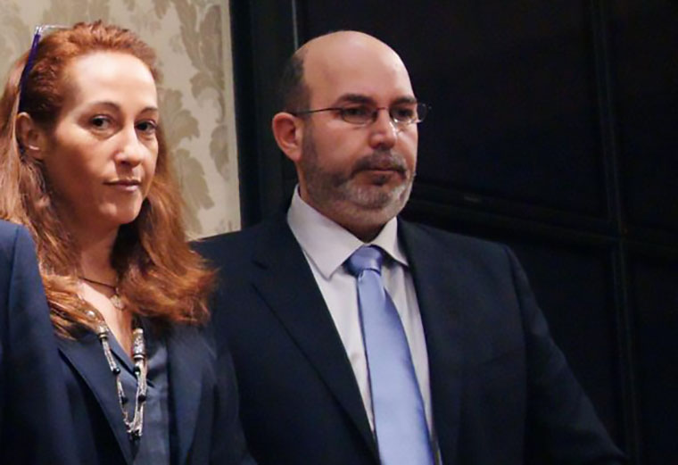 Venti dipendenti in meno per il M5S: servono soldi per i consulenti Taverna e Crimi