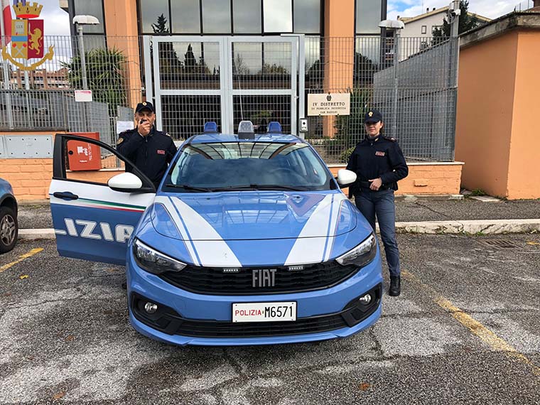 La Polizia arresta un uomo e una donna con l’accusa di riduzione in schiavitù della figlia 14enne