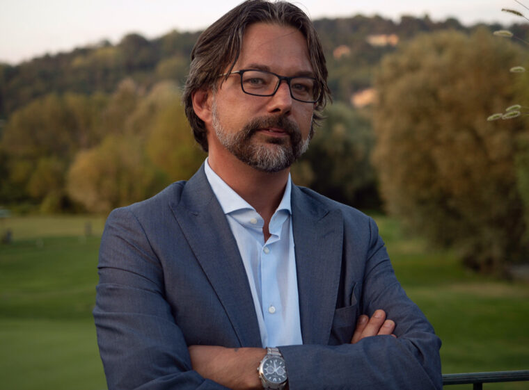 Conte, Schlein e il giocare a rubabandiera