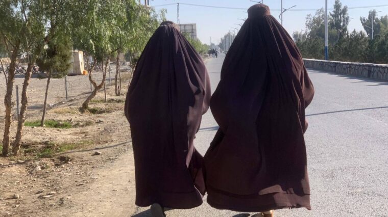 Afghanistan: MSF condanna il divieto alle donne di lavorare per le ONG