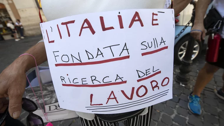 Si chiama Mia, Misura di Inclusione Attiva e vale ben € 375 al mese. E non buttateli dalla finestra…