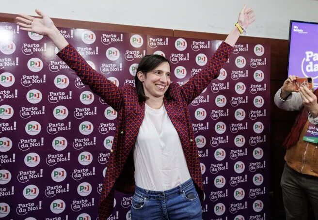 Elly Schlein è la nuova segretaria del PD. Bonaccini riconosce la sconfitta