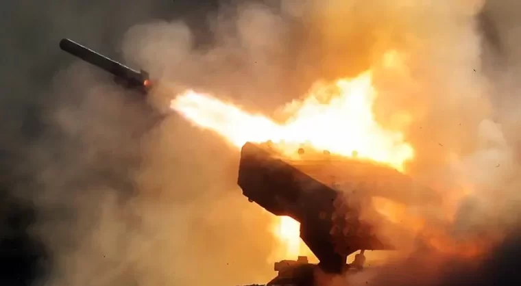 Il Cremlino: “Mettere fine al dominio dell’Occidente”