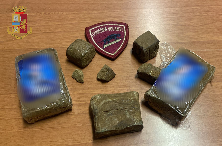 Quartiere Aurora. Sequestrati 250 grammi di hashish. Un arresto