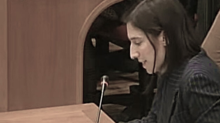 Elly Schlein: “Vogliamo che si chiariscano dinamiche e responsabilità per i fatti di Crotone. Le dichiarazioni suggeriscono le sue dimissioni”