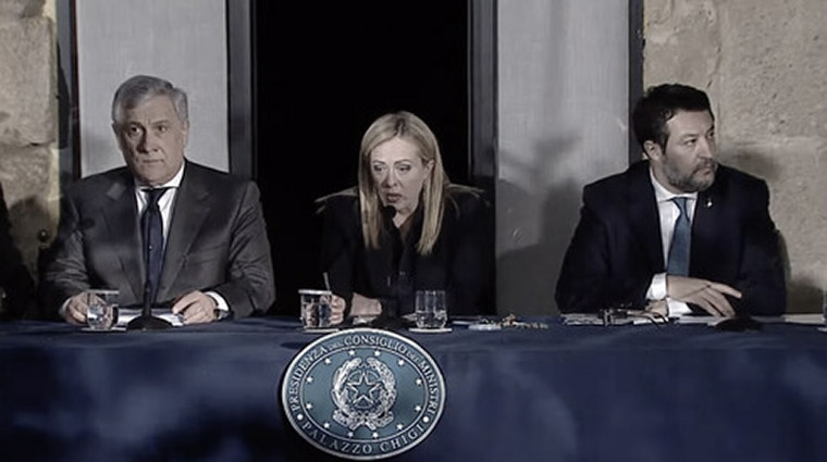 Un governo che ha creato anche “il reato di solidarietà” dopo l’irrinunciabile legge sui “rave”