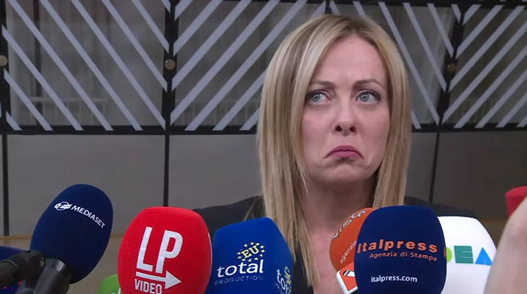 Meloni torna entusiasta da Bruxelles senza nulla in mano, ma torna entusiasta