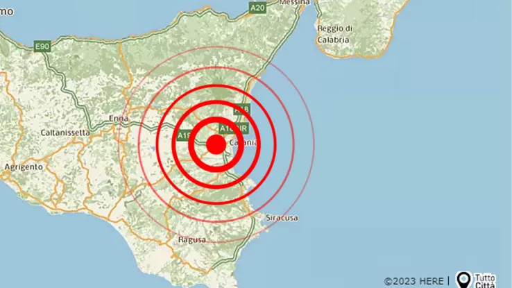 Forte scossa di terremoto a Catania