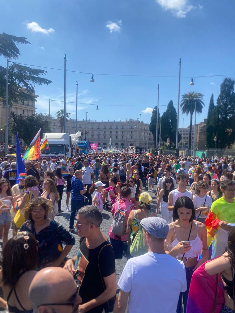 Per l’unità di tutta l’Italia arcobaleno