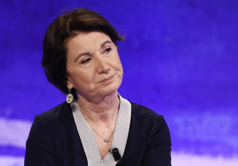 La ministra Roccella su La Russa: “Non posso entrare nelle reazioni di un padre” e poi pontifica su Daniela Santanchè “come Tortora”