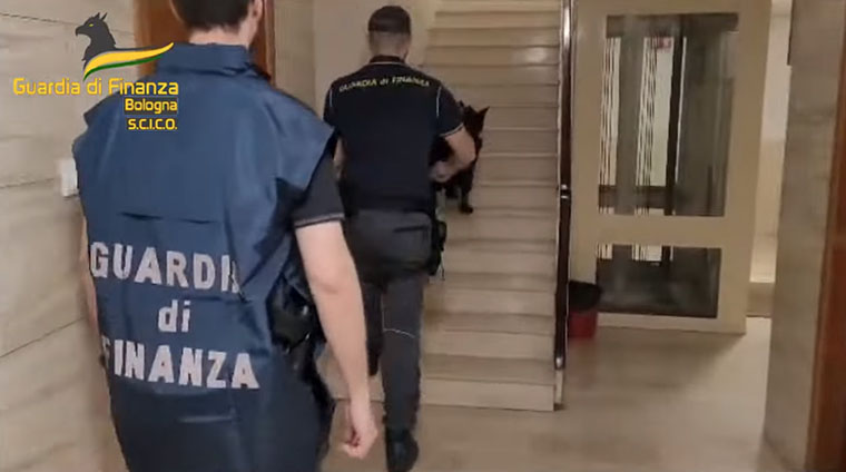 Bologna. Estradati due narcotrafficanti italiani