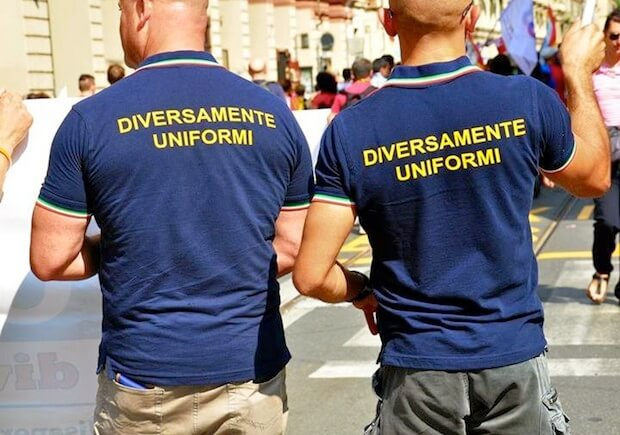 Polis Aperta: “L’odio non è una opinione, chi lo diffonde rinnega la Costituzione ed è indegno di portare una divisa. Vannacci si dimetta”