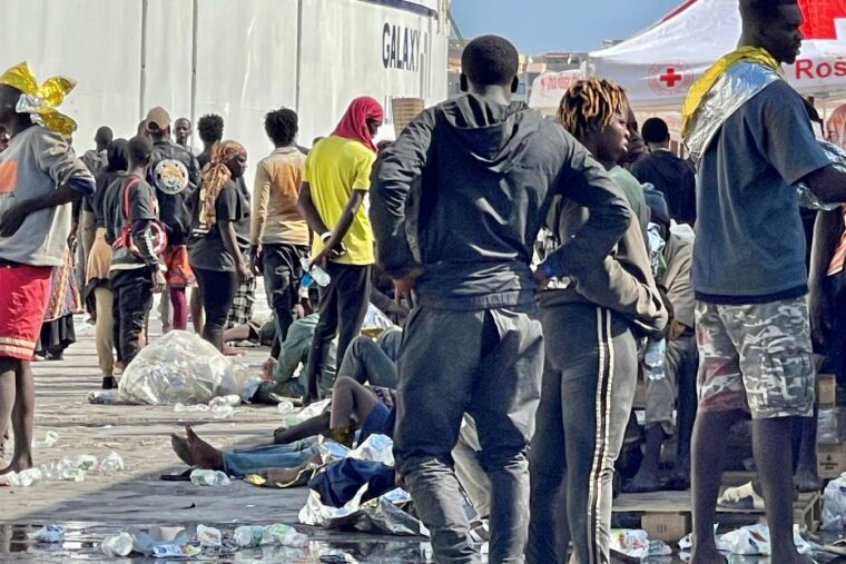 Medici Senza Frontiere su Lampedusa: “Allarmi inascoltati per un fallimento annunciato”