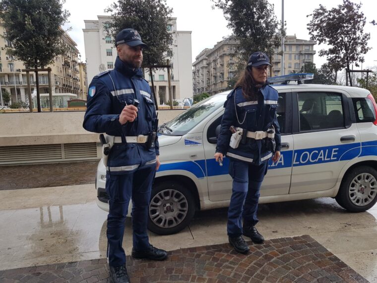 Fermato per danni è arrestato per violenza sessuale