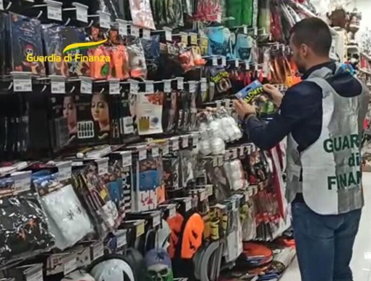 Halloween. Sequestrati 4 milioni di prodotti non conformi agli standard di sicurezza in tutta Italia
