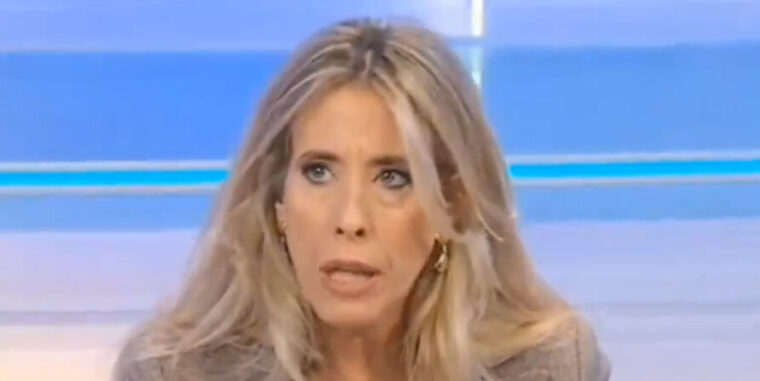 Quella che la maternità è “cool” o del giovanilismo dell’inconsapevolezza