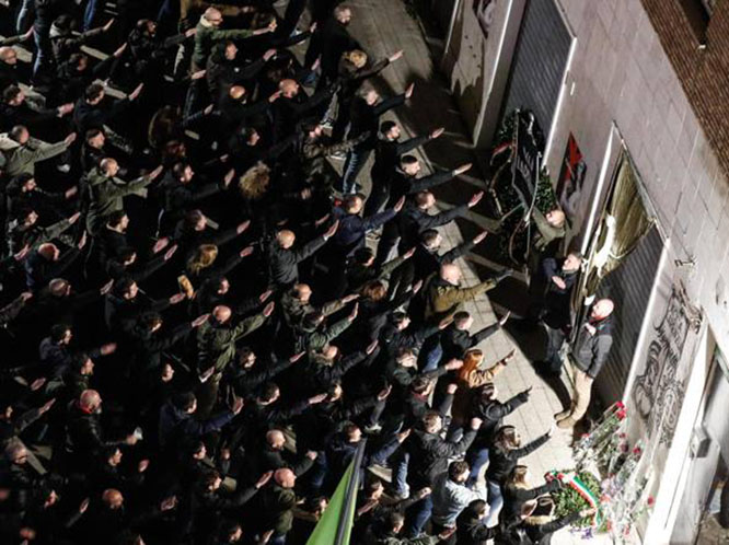 Il saluto romano non è apologia “è frustrazione”. Dicasi mal di pancia. L’hanno detto in tv