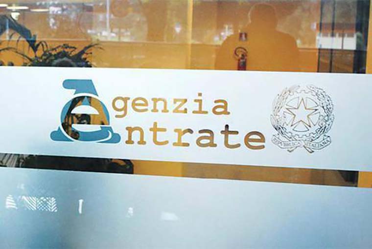 Corruzione. Tre arresti all’Agenzia delle Entrate di Roma