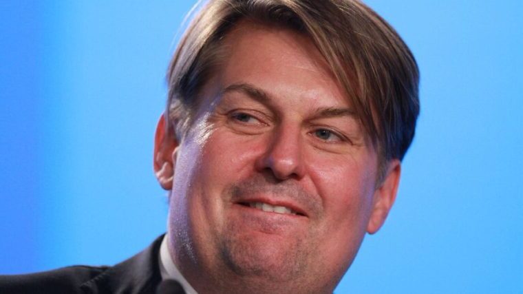 Arrestano una spia cinese a Dresda: è assistente del capolista Ue dell’AfD