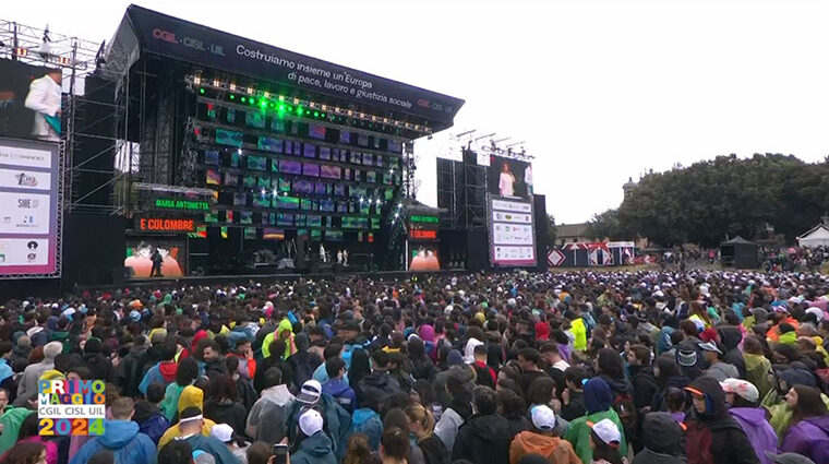 Su, non vi lamentate. Vi dedichiamo una giornata all’anno che volete di più?