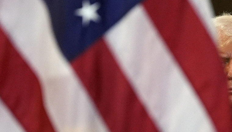 Il giudice nominato da Trump che blocca Trump sulle espulsioni di Trump