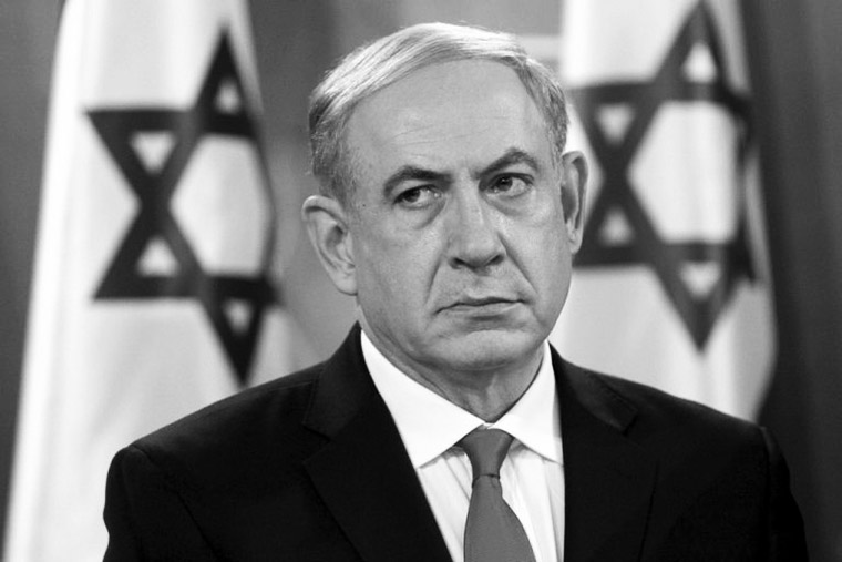 Cisgiordania, raid di coloni israeliani. L’Idf arresta sindaco di Hebron