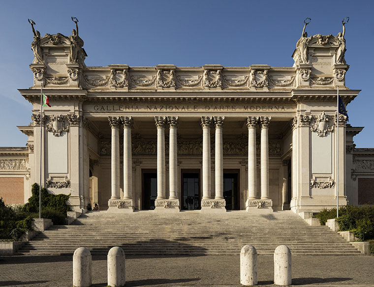 A proposito di quel “metodo trasversale”, sempre quello, e di libri revisionisti