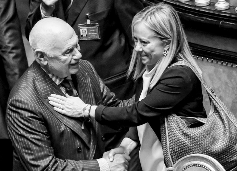 In aula il decreto sicurezza che permette gli sgomberi degli immobili occupati abusivamente. Anche quello dove sta Casapound?