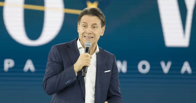 Il M5S e la caduta del Grillo: o della giubilazione del Garante