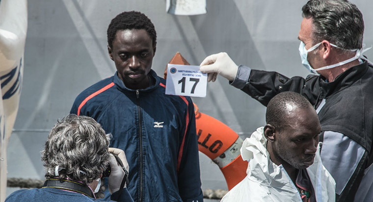 Albania, tribunale Roma rinvia alla Corte Ue. Sospeso il trattenimento dei migranti che rientreranno in Italia