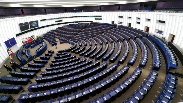 Commissione Ue: il solito voltafaccia dei popolari che vogliono governare con le sinistre, ma ti fanno le corna a destra