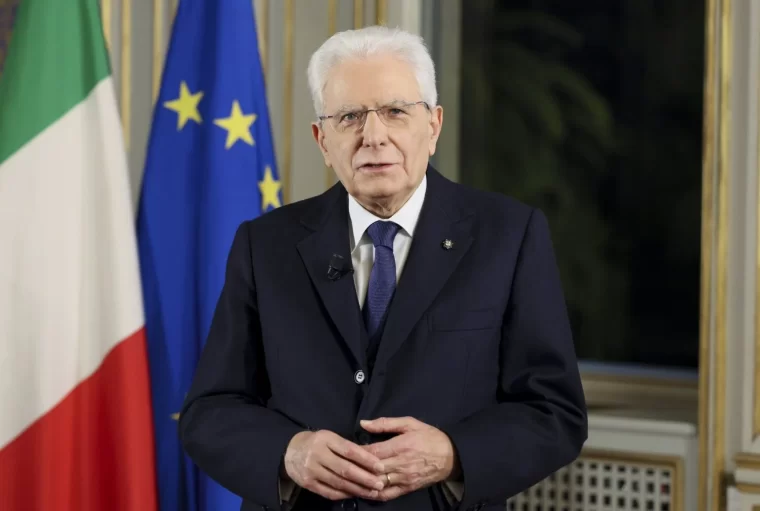 Il presidente Mattarella omaggia Andrea Camilleri: “Figura di primo piano del panorama culturale italiano e internazionale”