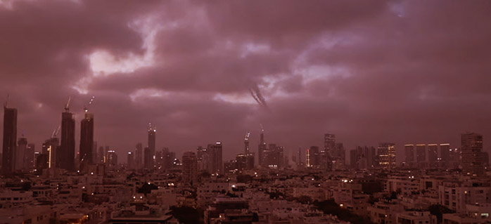 Israele colpisce il reattore di Arak. L’Iran colpisce l’ospedale Soroka