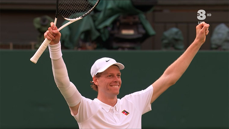 Nessuna autorità a Wimbledon per Sinner: sarà che in Italia abbondano i sicofanti più che le autorità